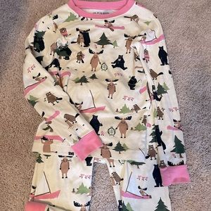 Christmas/Winter Girls Pajamas
